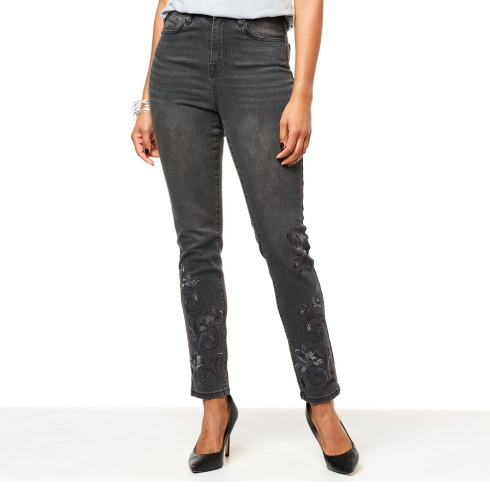 DG2 by Dian Gilman Women’s Pants Size‎ 6. (631)